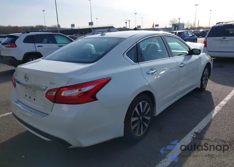 2017 Nissan Altima 2.5 Sv z USA, uszkodzony, nr VIN 1N4AL3AP1HC225309